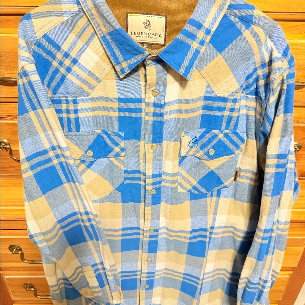 Legendary Whitetails Blue and Tan Plaid Snap Down Flannel Shirt- Men’s XL